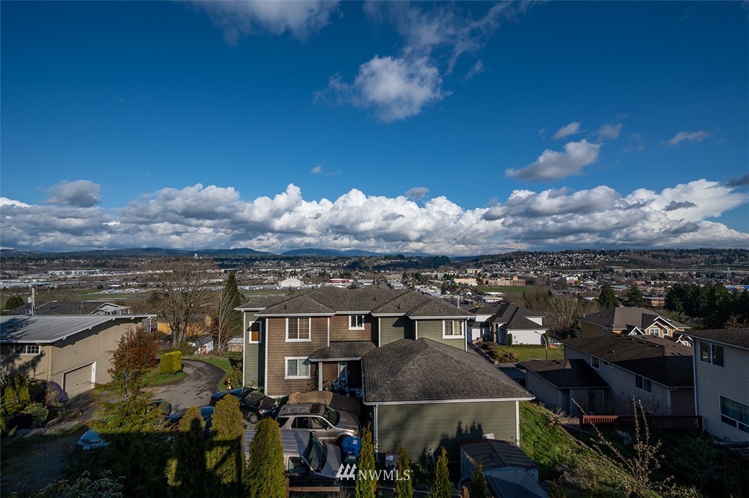 256 Stevens Avenue Northwest Renton, WA 98057 - Photo 13 of 33 Gallery Image 13