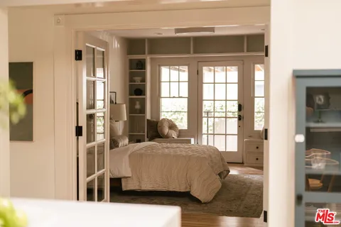 a view of a entryway