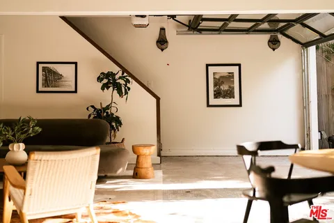 $2,595,000 | 238 North Gower Street, Los Angeles, CA 90004