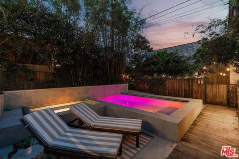 $2,595,000 | 238 North Gower Street, Los Angeles, CA 90004