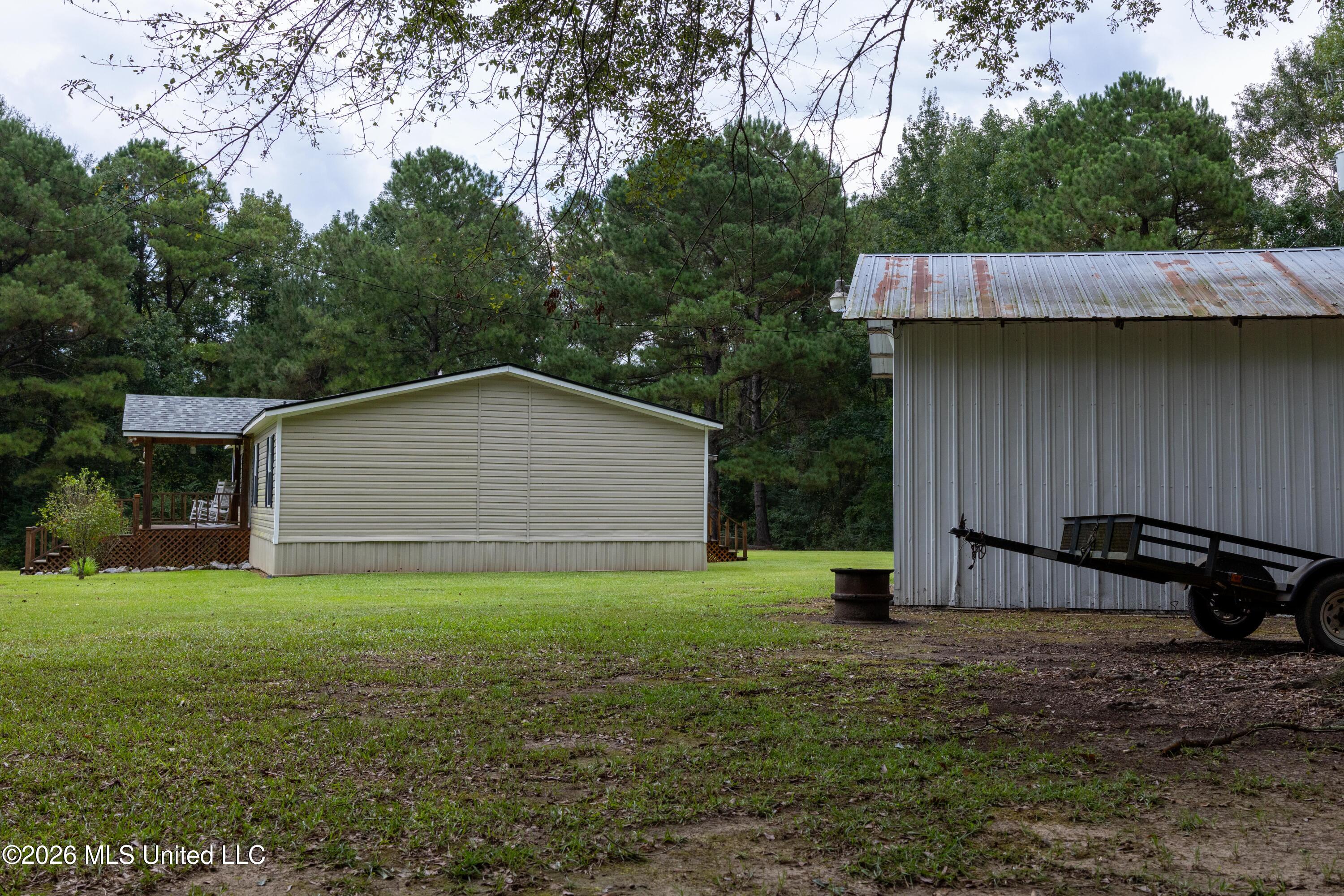 38 J W Lee Road Tylertown, MS 39667 - Photo 7 of 40 2-5
