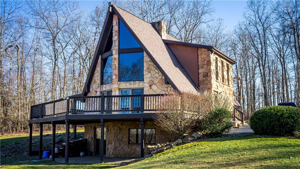 190 Sasse Road Cabot, PA 16023 - Photo 1 of 25 Sublime Chalet Secluded in The Woods