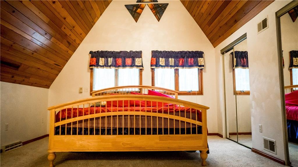 190 Sasse Road Cabot, PA 16023 - Photo 18 of 25 13x13 Master Bedroom