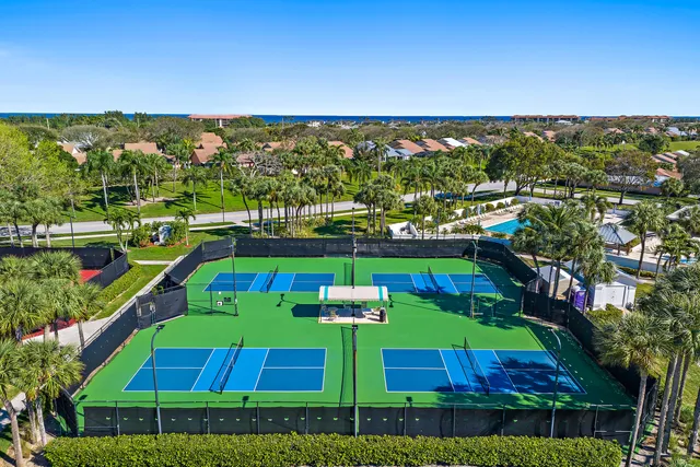 $1,398,800 | 150 Beach Summit Court, Jupiter, FL 33477