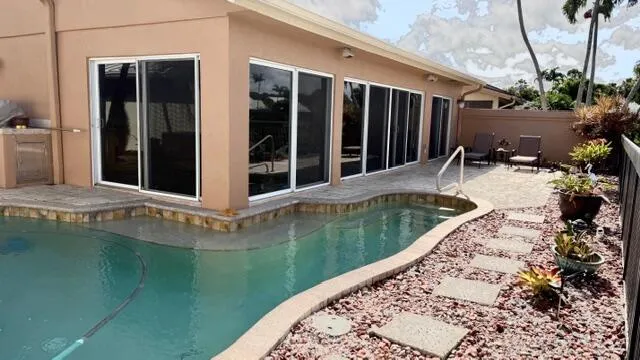 $1,398,800 | 150 Beach Summit Court, Jupiter, FL 33477