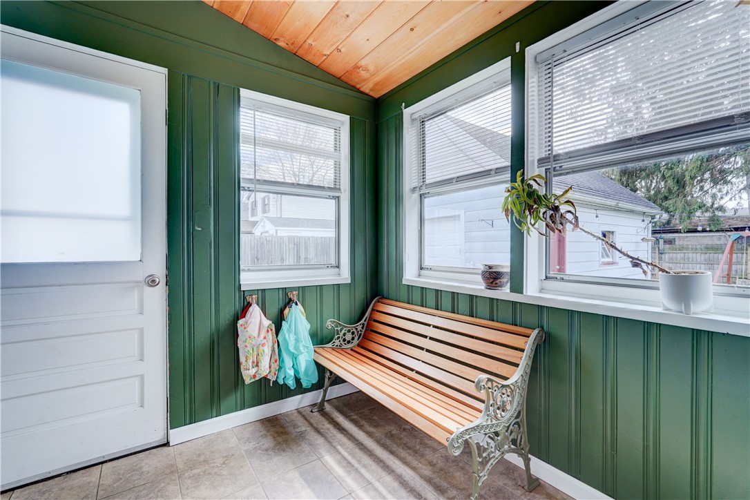 214 West Hickory Street East Rochester, NY 14445 - Photo 18 of 36