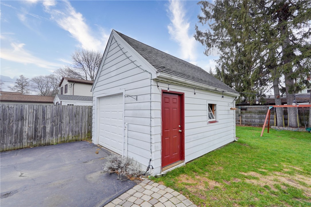 214 West Hickory Street East Rochester, NY 14445 - Photo 35 of 36