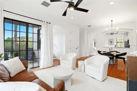 $749,900 | 4815 Yacht Club Drive, Unit 105, Tampa, FL 33616