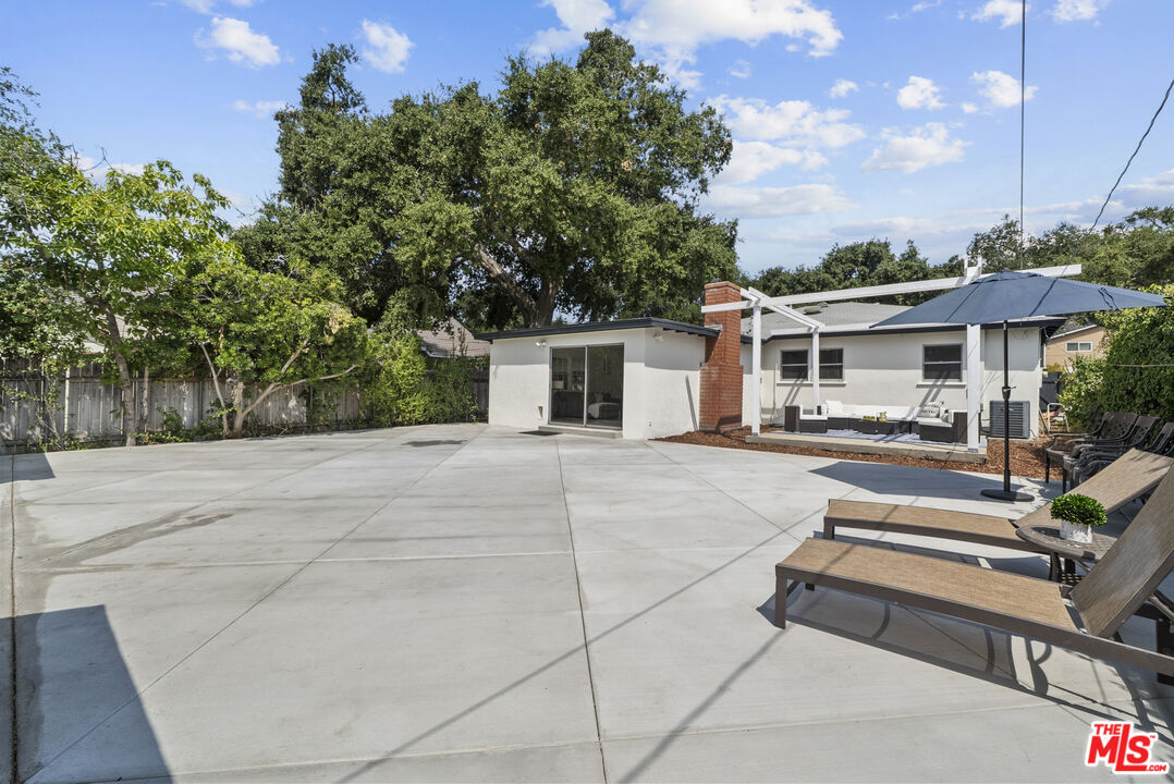 746 Valley View Avenue Monrovia, CA 91016 - Photo 44 of 53 a view of a white house with a yard