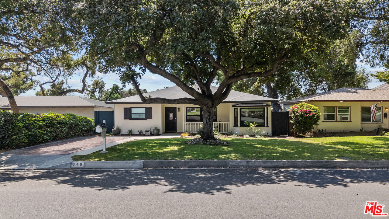 746 Valley View Avenue Monrovia, CA 91016 - Photo 52 of 53 a front view of a house with a garden