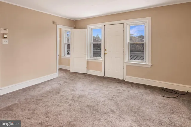 $1,300 | 202 West 35th Street, Wilmington, DE 19802