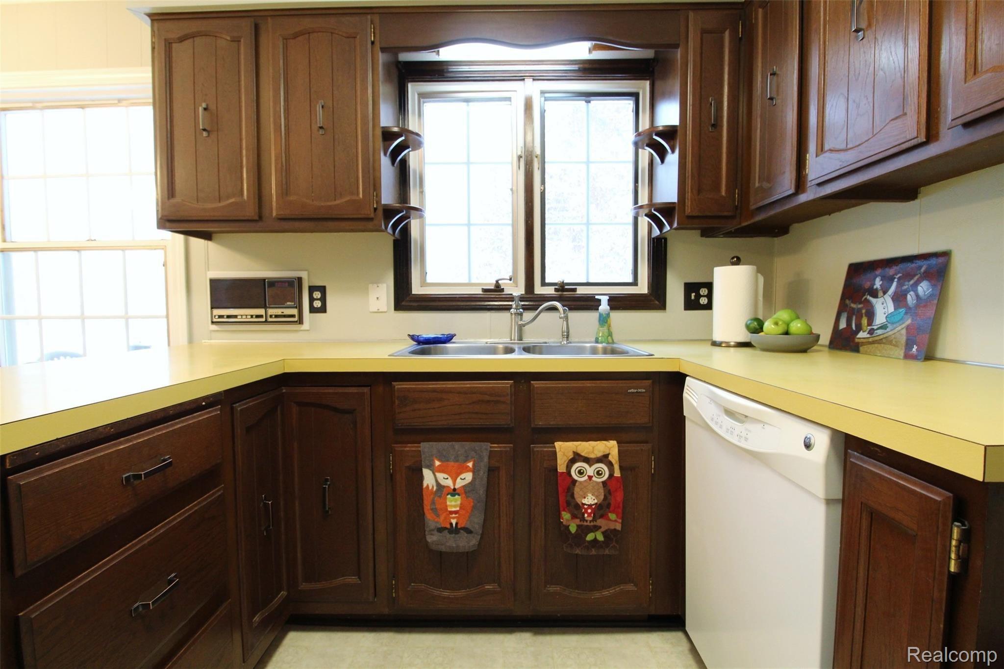 640 Barnes Lake Road Columbiaville, MI 48421 - Photo 16 of 73 IMG_6995.JPG