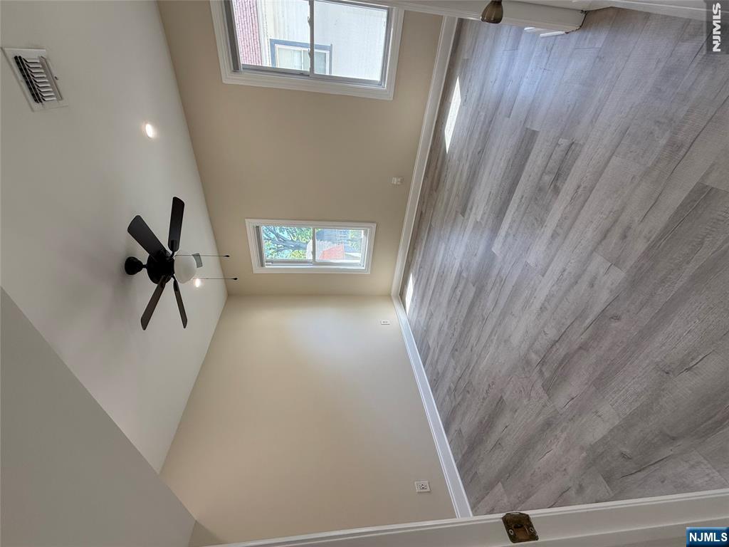 43 Boyce Place, Unit 2 Ridgewood, NJ 07450 - Photo 8 of 14