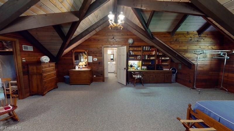 425 Towe Road Pilot Mountain, NC 27041 - Photo 8 of 29 Gallery Image 8