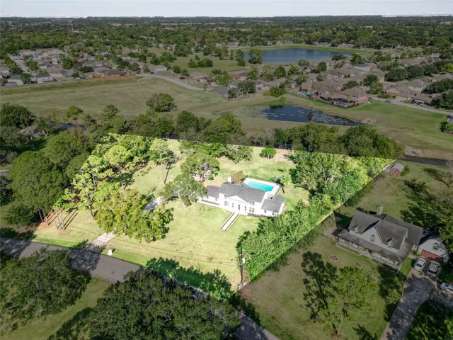 $669,999 | 5301 Ryan Acres Drive, Pearland, TX 77584