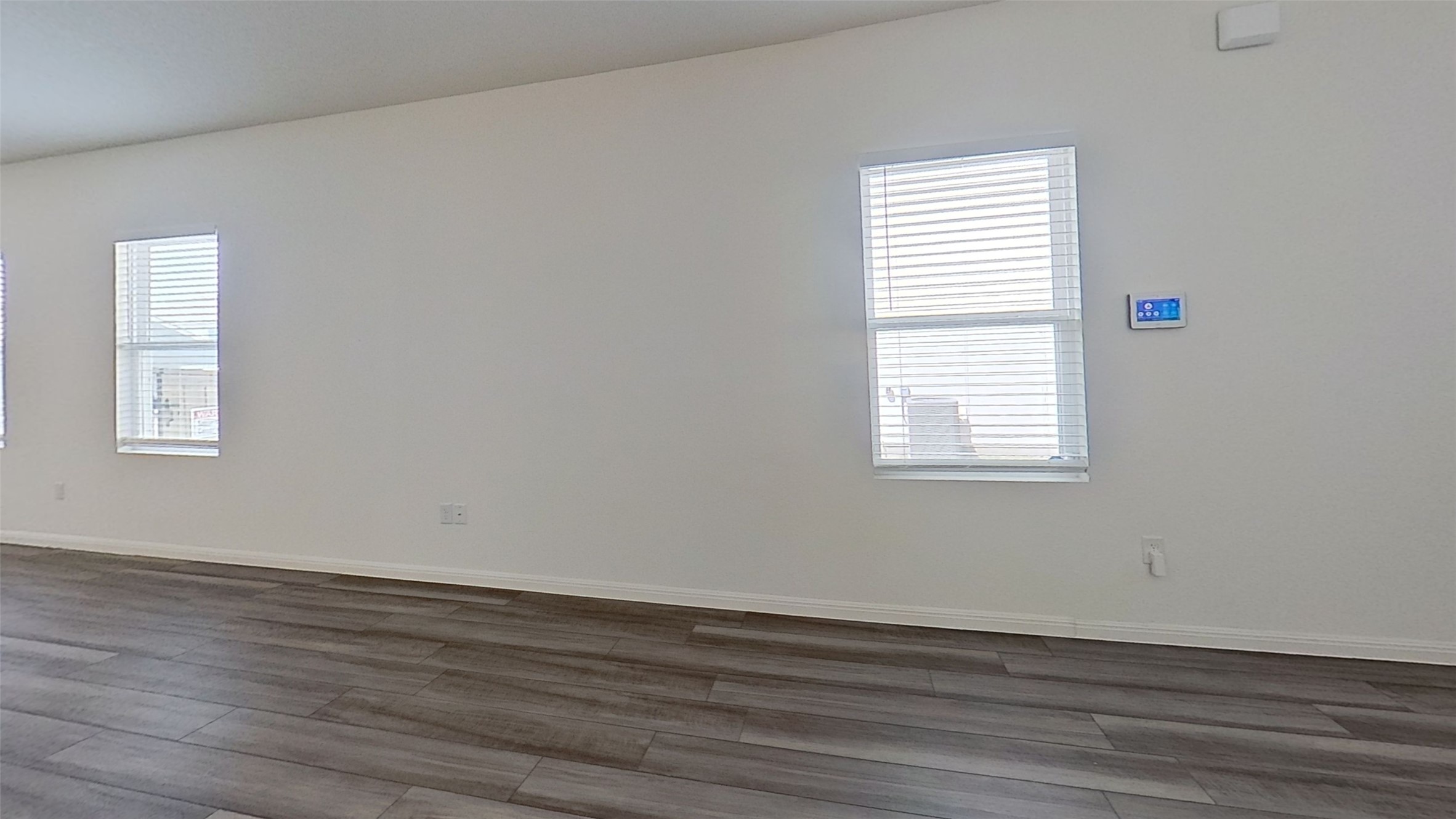 342 Line Of Fire Way Jarrell, TX 76537 - Photo 7 of 34 Gallery Image 7