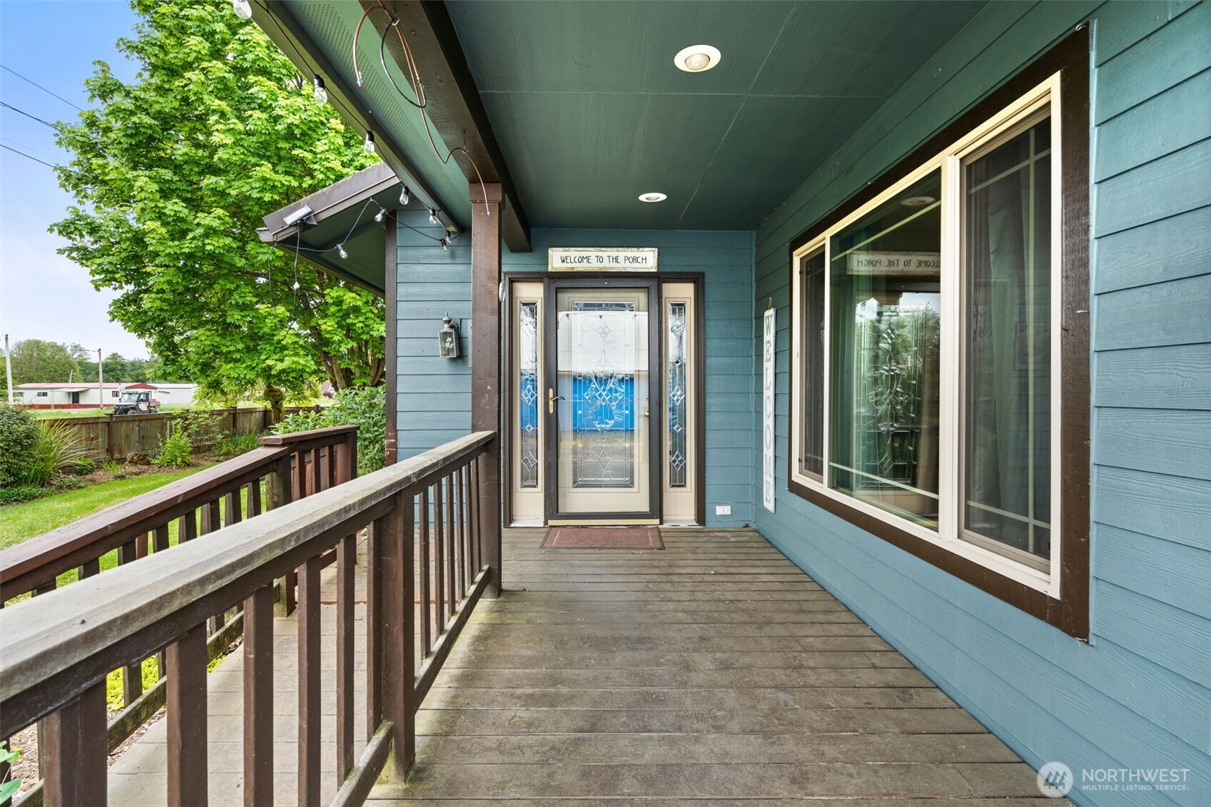 998 SR 6 Raymond, WA 98577 - Photo 2 of 38 a view of a porch and garden