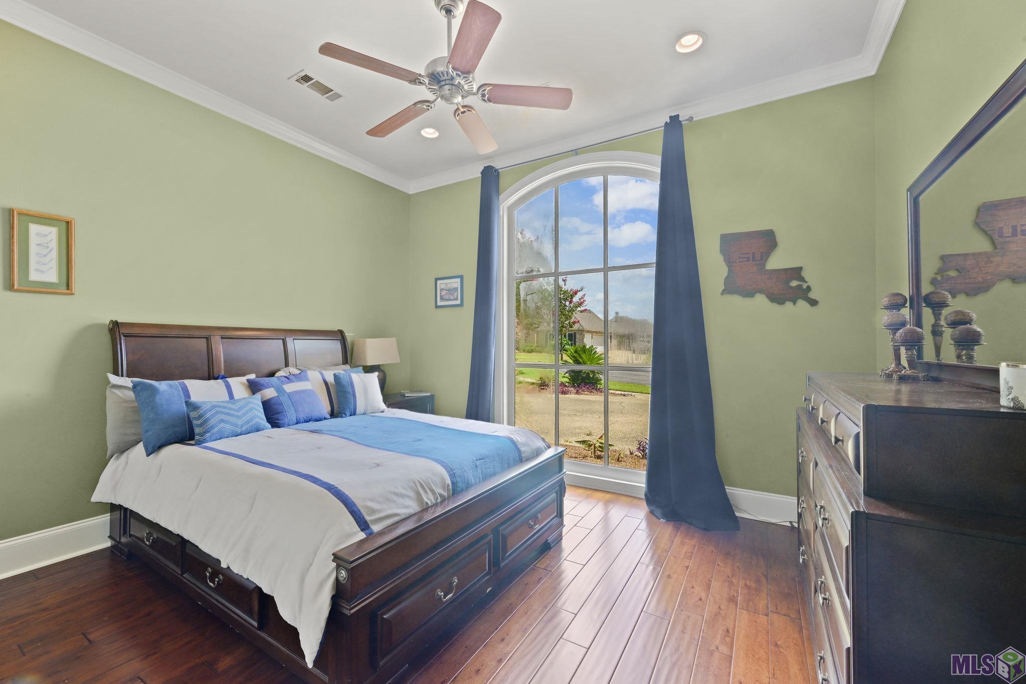 16924 Sunset Point Court Baton Rouge, LA 70816 - Photo 16 of 37