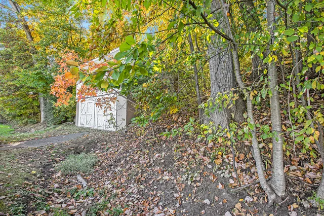 $199,999 | 907 Ridge Court, Chelsea, MI 48118