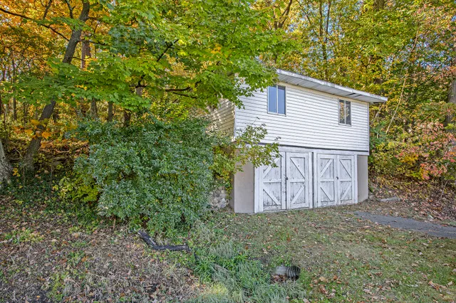 $199,999 | 907 Ridge Court, Chelsea, MI 48118