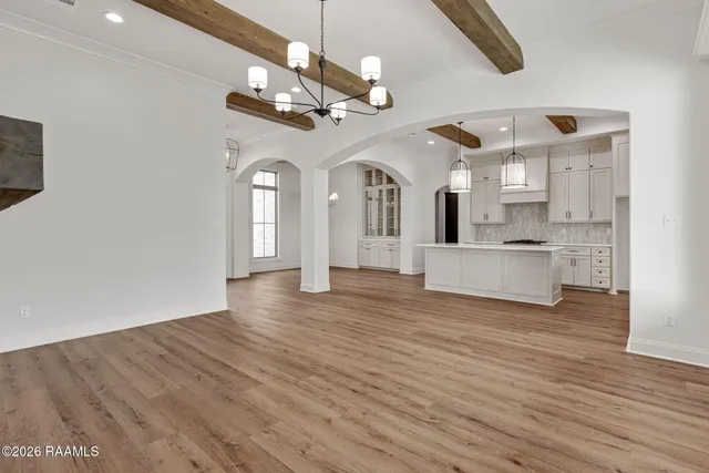 $547,500 | 403 Last Quarter Drive, Youngsville, LA 70592