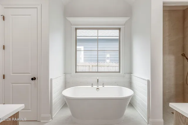 $547,500 | 403 Last Quarter Drive, Youngsville, LA 70592