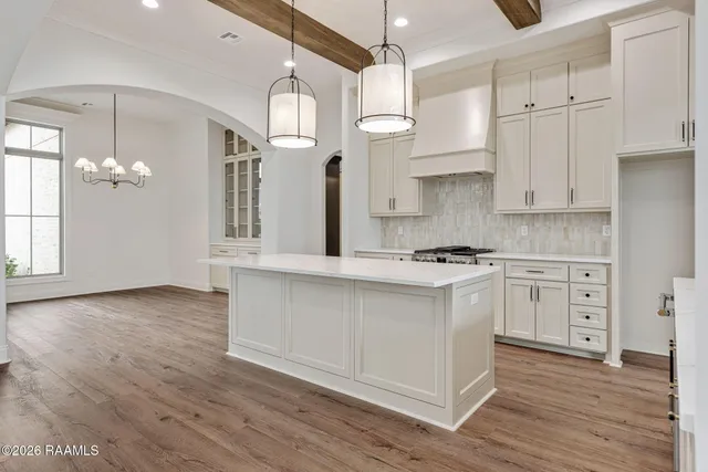 $547,500 | 403 Last Quarter Drive, Youngsville, LA 70592