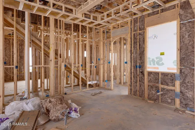 $547,500 | 403 Last Quarter Drive, Youngsville, LA 70592