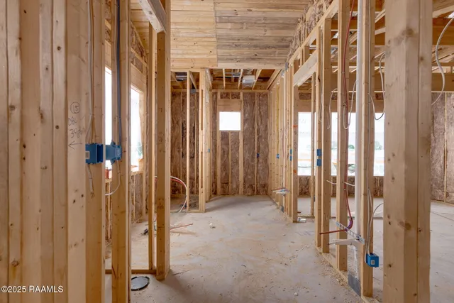 $547,500 | 403 Last Quarter Drive, Youngsville, LA 70592