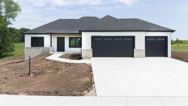 $524,900 | 2050 Ice Age National Scenic Trail, Janesville, WI 53548