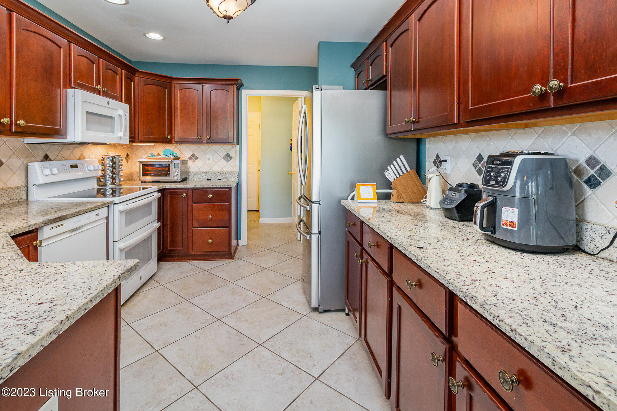 4225 Garden Ridge Road Crestwood, KY 40014 - Photo 10 of 25 010_4225_garden_ridge_rd_30-edit