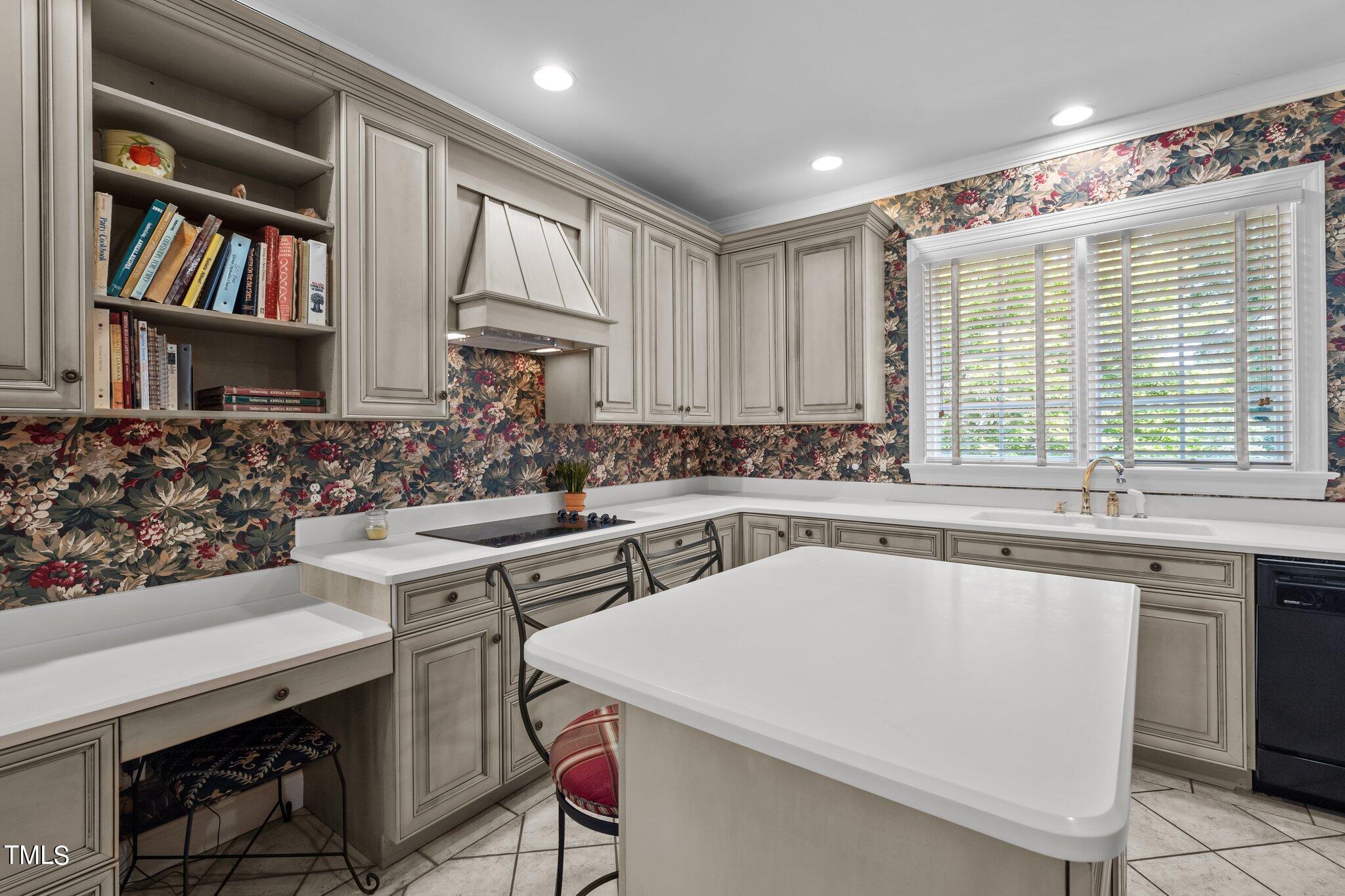 7220 Dime Drive Raleigh, NC 27606 - Photo 14 of 47 Kitchen