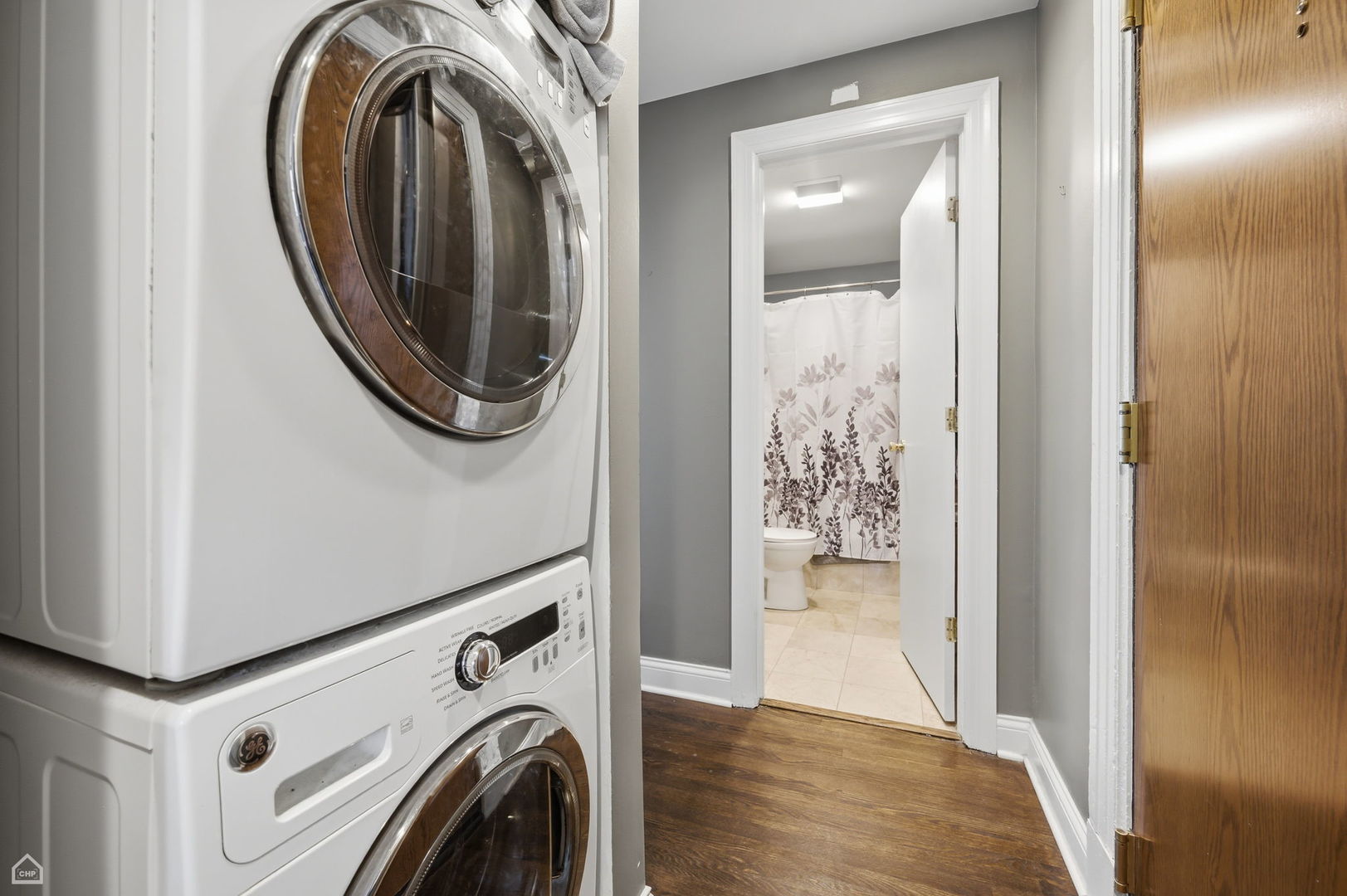 559 West Surf Street, Unit 306 Chicago, IL 60657 - Photo 9 of 17