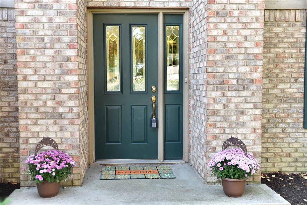 4115 Moss Ridge Lane Indianapolis, IN 46237 - Photo 3 of 30 Gallery Image 3
