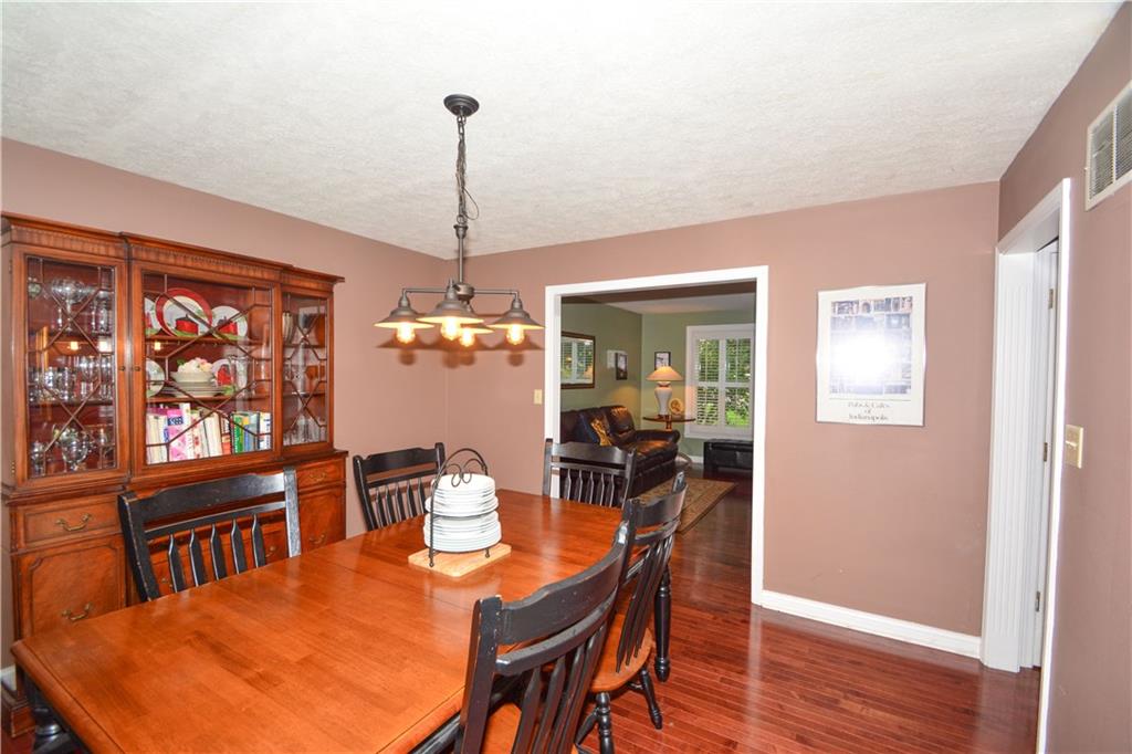 4115 Moss Ridge Lane Indianapolis, IN 46237 - Photo 7 of 30 Gallery Image 7