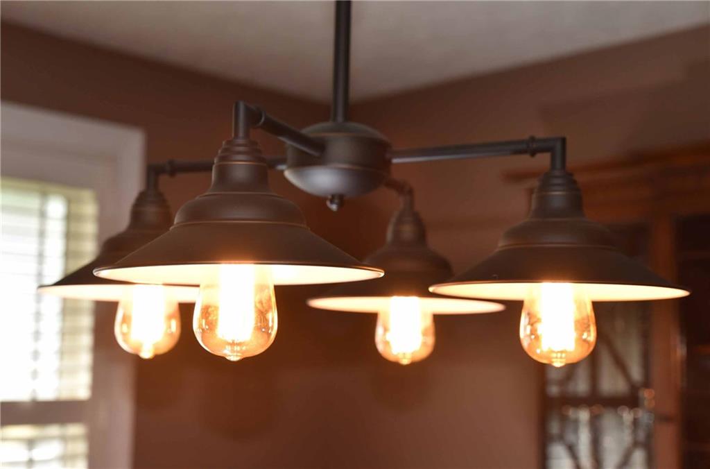 4115 Moss Ridge Lane Indianapolis, IN 46237 - Photo 9 of 30 Gallery Image 9