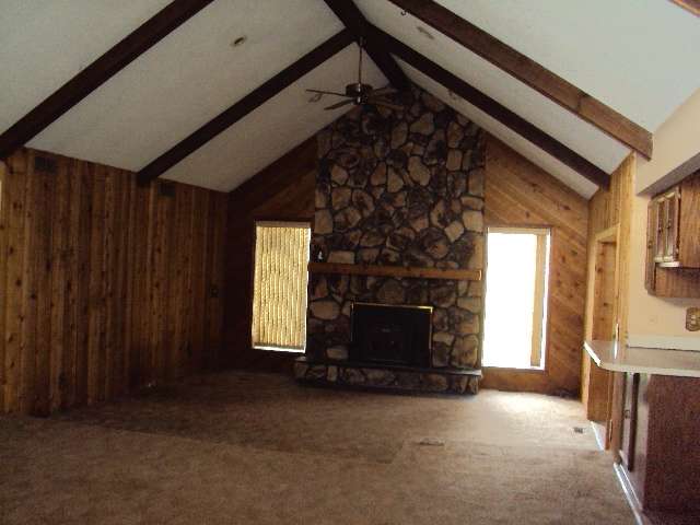 19409 Irwin Road Armada, MI 48005 - Photo 2 of 14 31034878-1.JPG