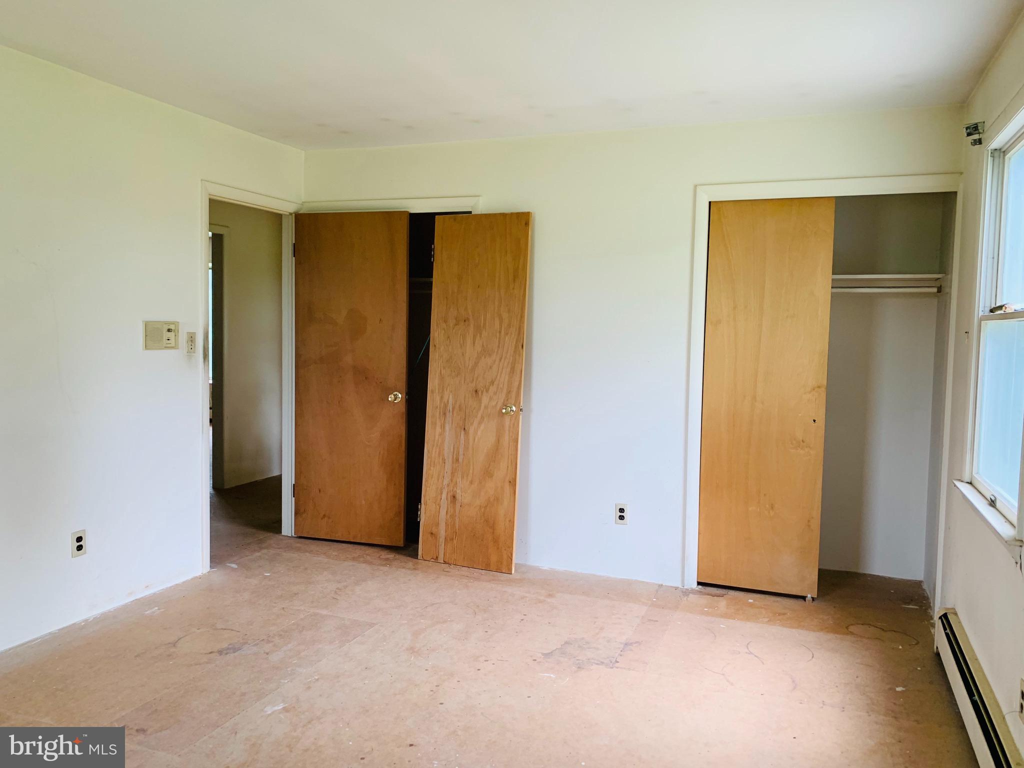 1553 Governor Bridge Road Davidsonville, MD 21035 - Photo 17 of 26 Bedroom 3 Closets