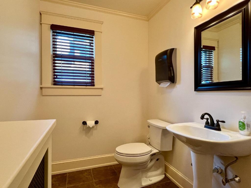 341 Main Street, Unit STE 3 Oneonta, NY 13820 - Photo 3 of 12