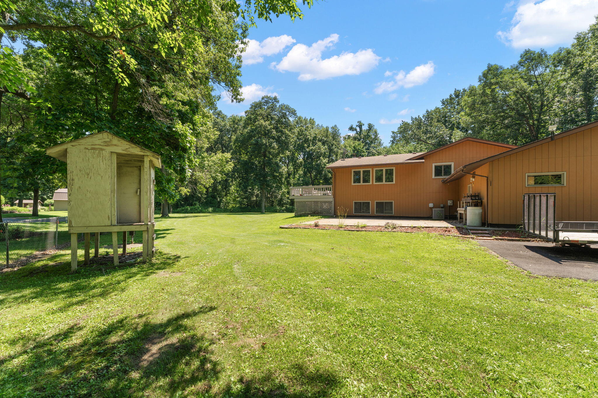 1089 North 200 West Chesterton, IN 46304 - Photo 37 of 50 2048x1365