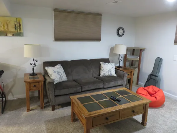 $229,000 | 606 14th Place, Camanche, IA 52730