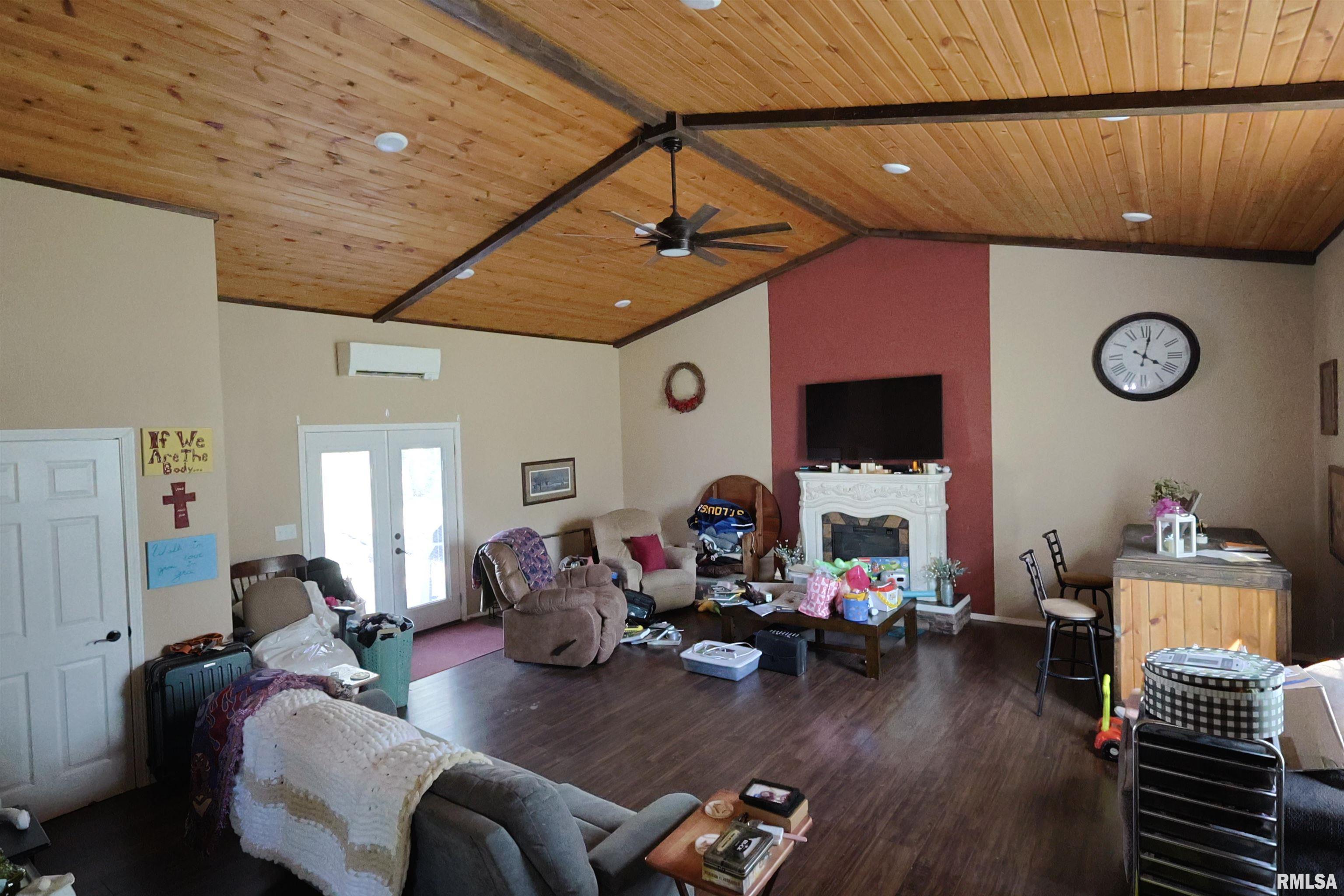 290 West 3rd Street Bonnie, IL 62816 - Photo 11 of 28