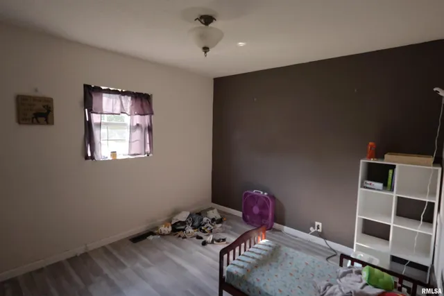 $150,000 | 290 West 3rd Street, Bonnie, IL 62816