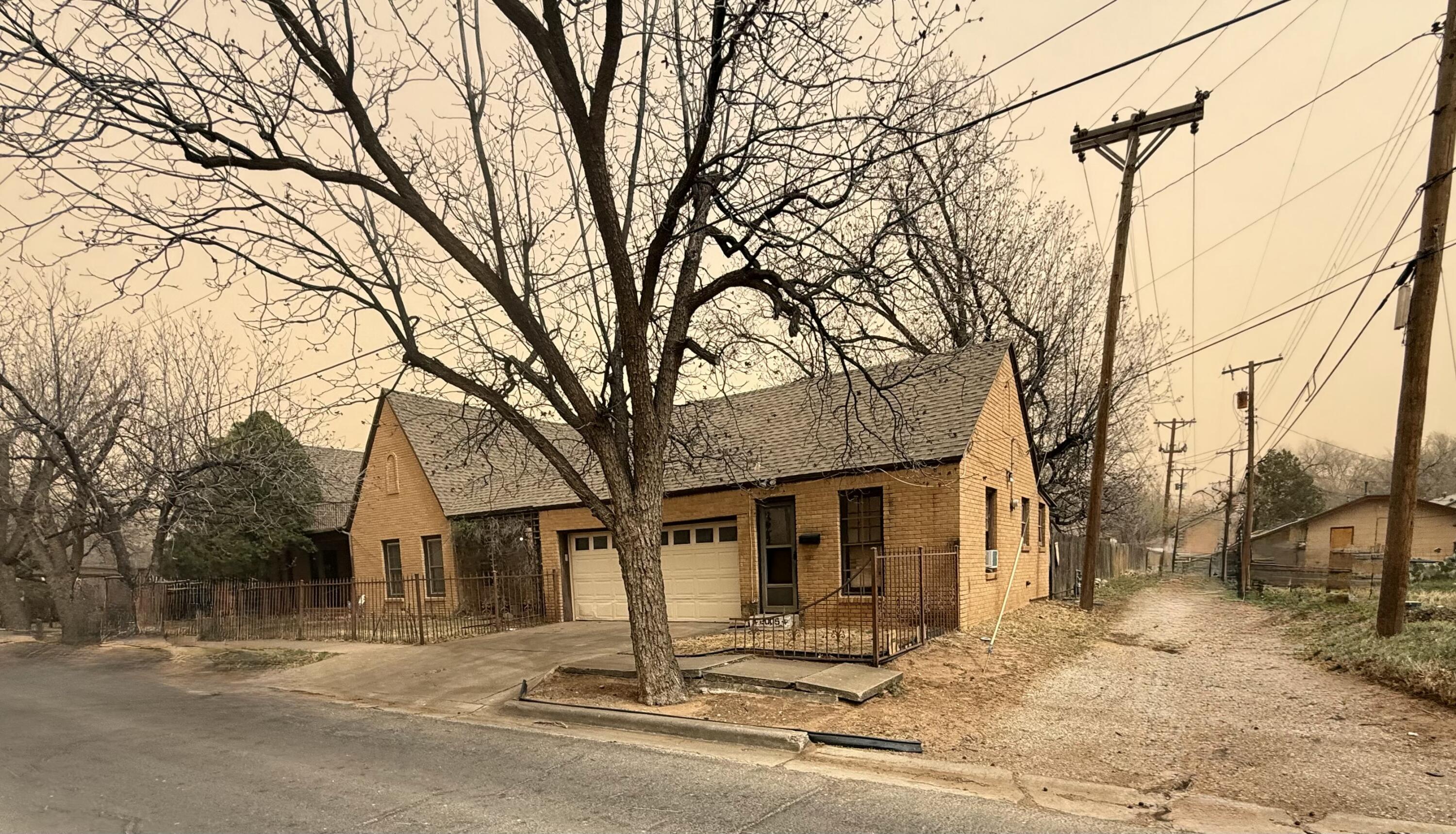 2323 20th Street Lubbock, TX 79411 - Photo 13 of 91 tempImaged3GpbB
