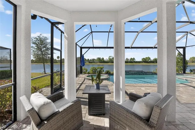 $819,999 | 10807 Wicker Park Place, Palmetto, FL 34221