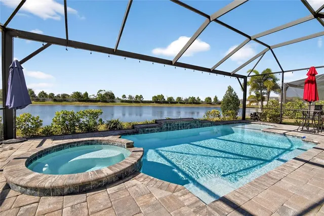 $819,999 | 10807 Wicker Park Place, Palmetto, FL 34221