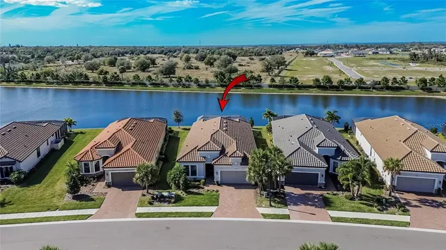 $819,999 | 10807 Wicker Park Place, Palmetto, FL 34221