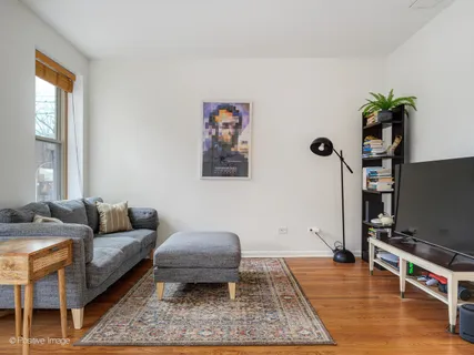 $325,000 | 1215 West Rosemont Avenue, Unit 1, Chicago, IL 60660