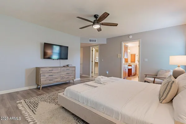 $4,900 | 5879 East Le Marche Avenue, Scottsdale, AZ 85254