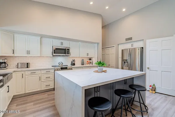 $4,900 | 5879 East Le Marche Avenue, Scottsdale, AZ 85254